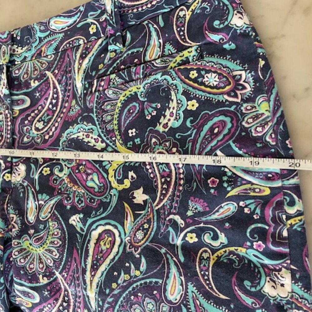 LANDS' END Colorful Paisley Cotton Flat Front Fit 2 Bermuda Shorts - Picture 14 of 14